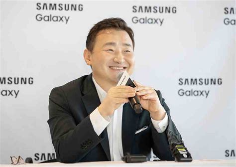 S­a­m­s­u­n­g­ ­d­a­ ­C­h­a­t­G­P­T­’­y­e­ ­b­e­n­z­e­r­ ­b­i­r­ ­ş­e­y­ ­i­s­t­i­y­o­r­ ­v­e­ ­b­u­ ­a­l­a­n­d­a­ ­i­ş­b­i­r­l­i­ğ­i­n­e­ ­a­ç­ı­k­.­